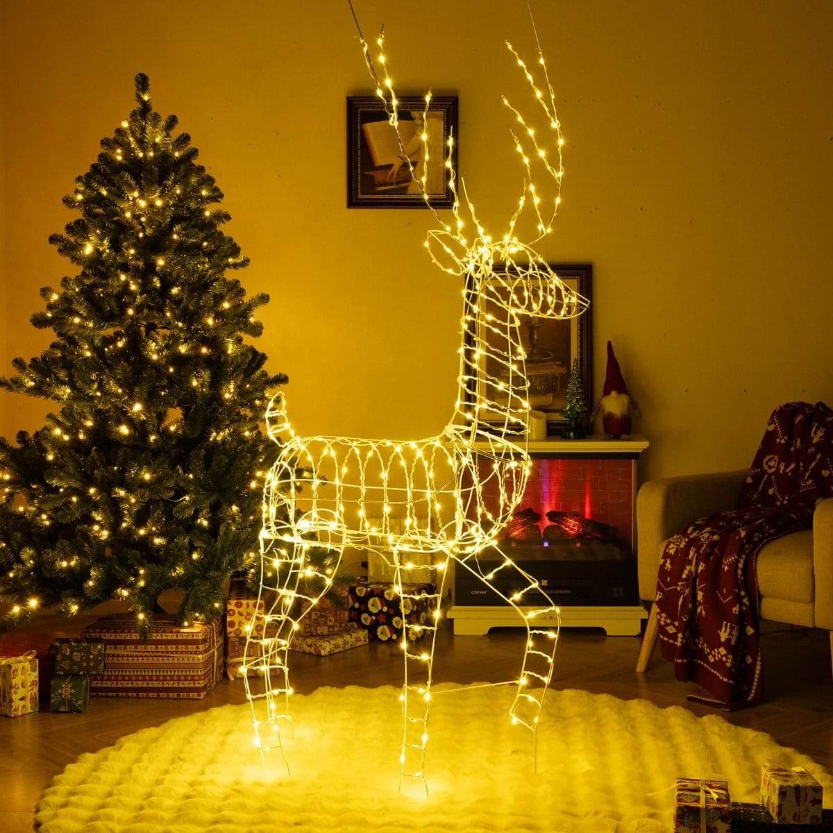 3D LED Šiaurės Elnio Kalėdinė Dekoracija – 300 LED, Atsparus Blogam Orui