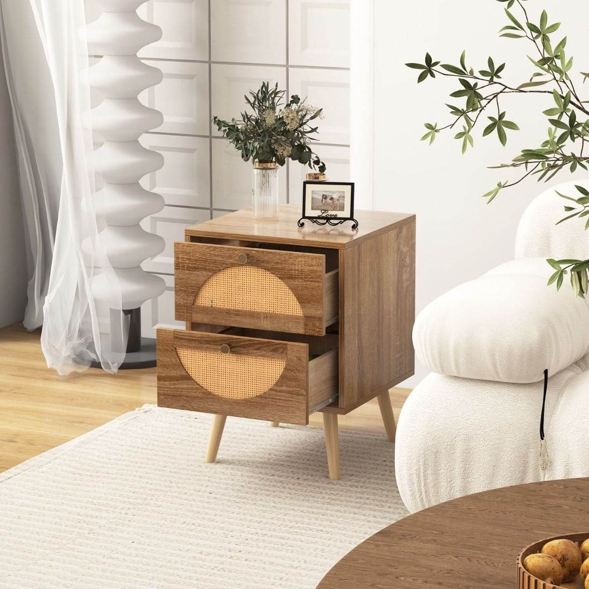 Boho Stiliaus Naktiniai Staliukai su Rotango Akcentais