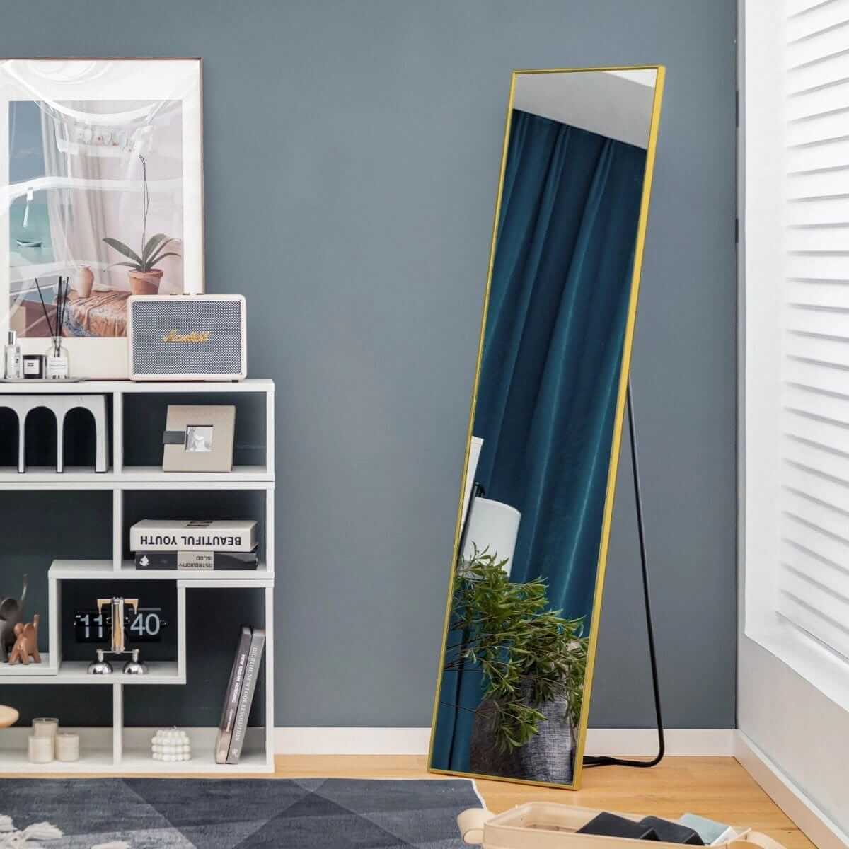 Jewelry And Accessories Cabinet With Mirror 156 × 37 × 46 cm